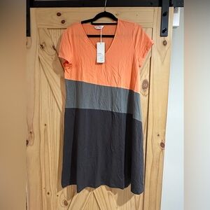 Colorblock V-Neck Women's Dress